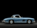 Juan-Manuel-Fangio-Mercedes-Benz-300-SL-4-740x493