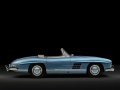 Juan-Manuel-Fangio-Mercedes-Benz-300-SL-9-740x493