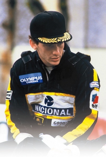 Tuta da gara in ricordo di Ayrton Senna.