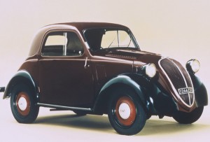 A Torino 250 Topolino per spegnere 80 candeline