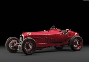 Alfa Romeo Scuderia Ferrari punta a corona asta di Parigi