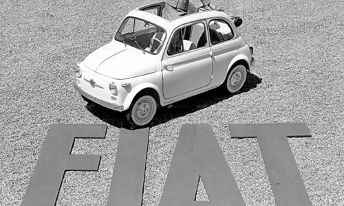 Fiat 500, 60 anni di storia: Forever young!