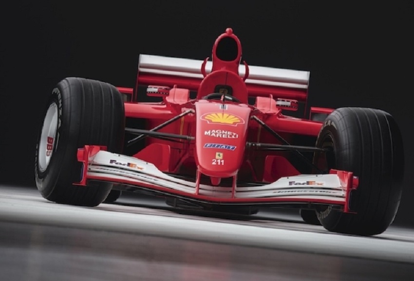 All’asta tra le opere d’arte la Ferrari F2001 di Schumacher.