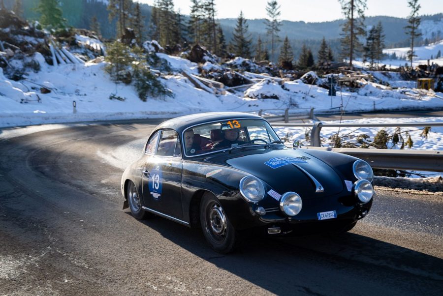 Barcella-Ghidotti su Porsche 356 C Coupé del 1963 vincono la Winter Marathon 2019.