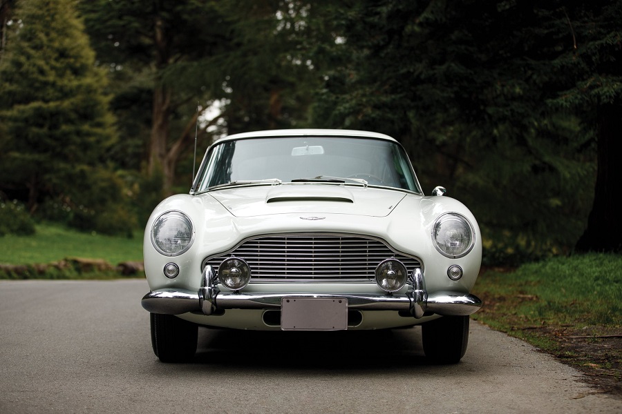 Aston Martin protagonista di vendita monomarca a Monterey