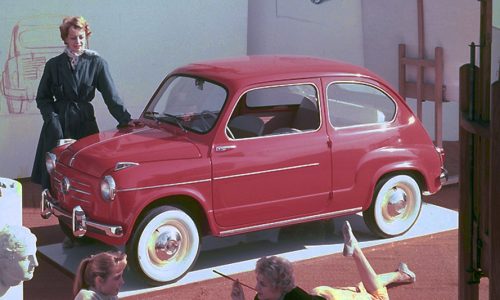 Fiat 600, icona del boom economico italiano, compie 65 anni.
