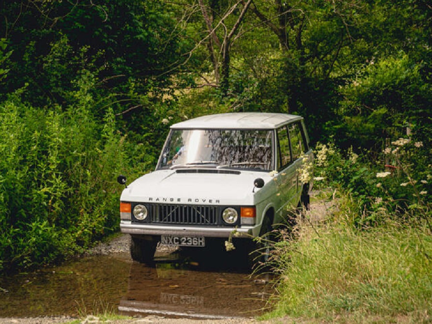All’asta una pre-produzione di Range Rover Velar del 1970.