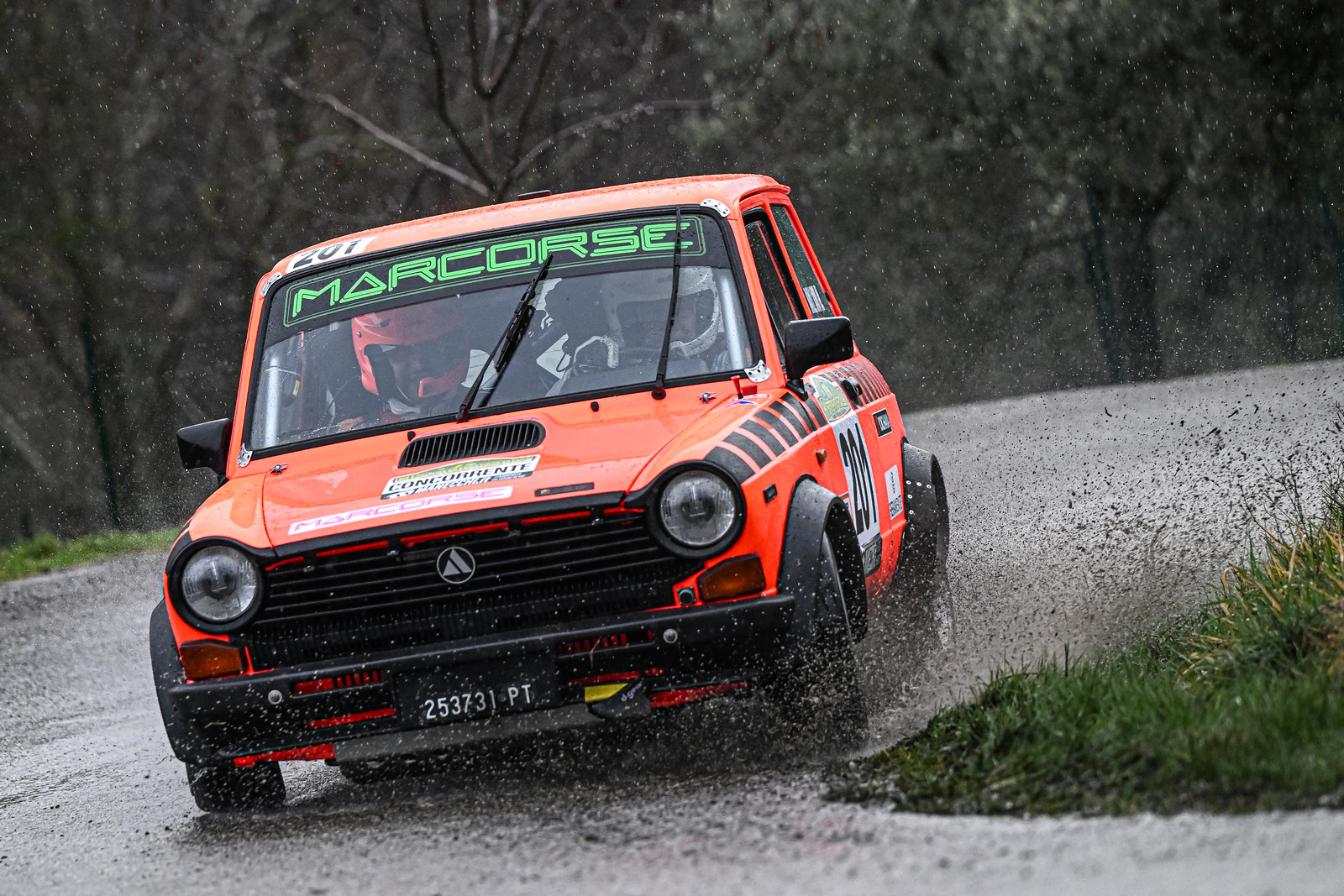 Trionfo nella pioggia al 14° Rally delle Vallate Aretine: Dall’Avo e Piras vincono il Trofeo Autobianchi A112 Abarth.