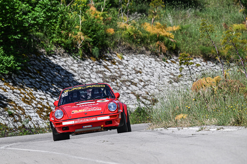 Il Targa Florio Historic Rally è di Riolo-Marin su Porsche 911 RS.