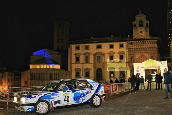 Rally Vallate Aretine 2016 vincono Guagliardo e Granata su Porsche 911 RSR.