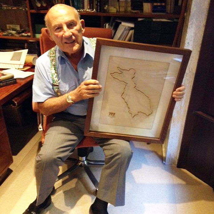 Un quadro firmato da Sir. Stirling Moss.
