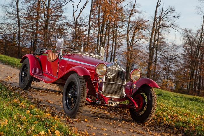 Libro Alfa Romeo dal 1910 ad oggi.