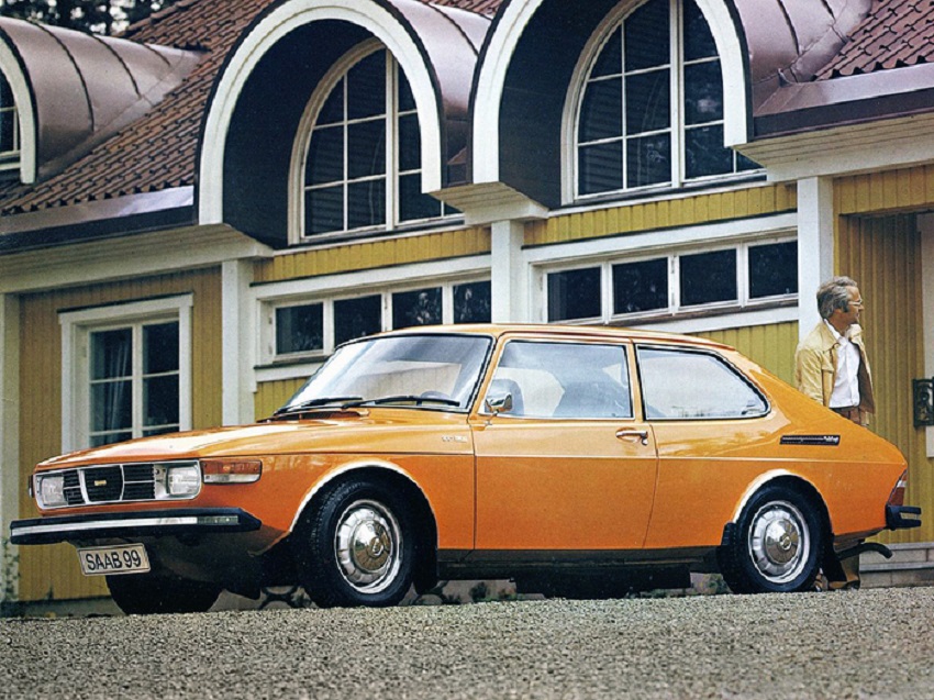 Compie mezzo secolo la ‘rivoluzionaria’ berlina Saab 99.