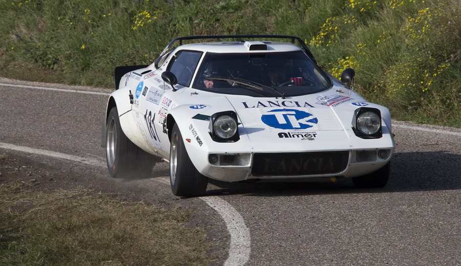 Marco Bertinotti su Porsche 911RSR si aggiudica il 14°Rally Due Valli Historic. Il Trofeo Rally di Zona è andato a Giorgio Costenaro su Lancia Strato’s.