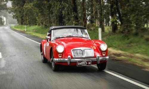 Targa Florio Australian Tribute, primi Pizzuto Vagliani su MG A del 1961.