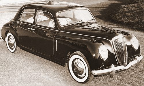 Lancia Aurelia, ha 70 anni la storia della gamma iconica.