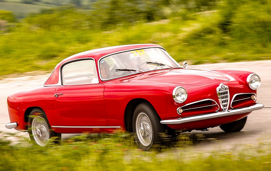 Alfa Romeo quattro volte vincitrice ai “Motor Klassik Awards”.