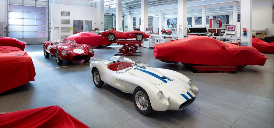 Ferrari Testa Rossa J, versione in scala dedicata ai giovani.