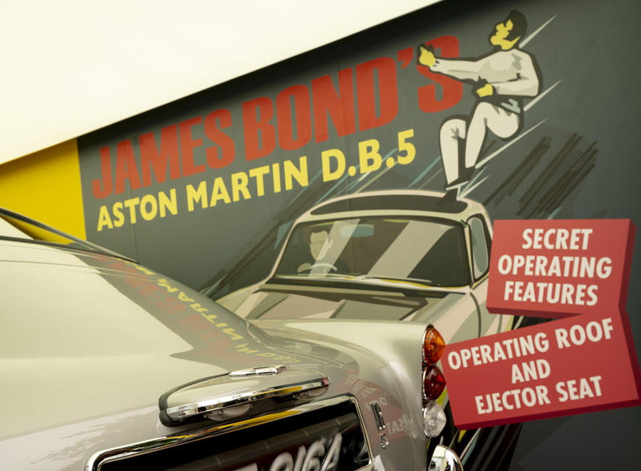 Aston Martin, ritorno nei cinema con 007 – No Time to Die.