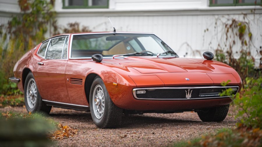Maserati Ghibli, una storia di successi che inizia 55 anni fa.