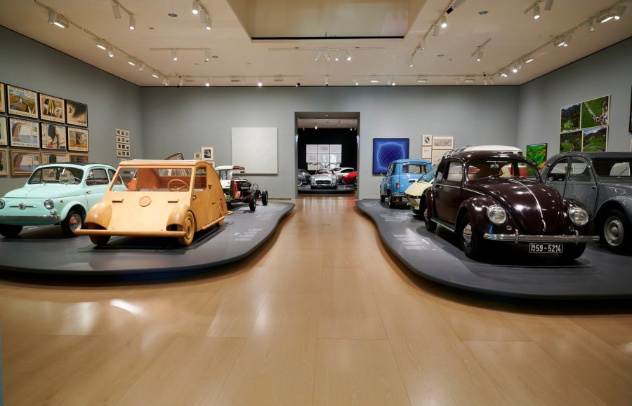Auto, arte e architettura. A Bilbao la visione di Norman Foster.