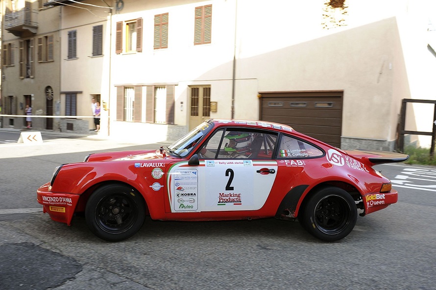 L’equipaggio siciliano Lombardo-Consiglio su 911 Rs sbancano l’11° Rally Lana Storico.