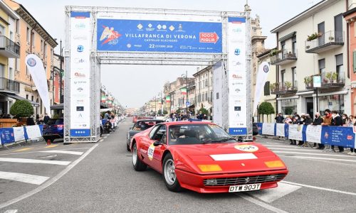 Il Ferrari Tribute alla 1000 Miglia 2022.