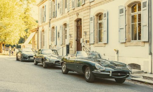 Jaguar, omaggio ‘on the road’ alla storica E-Type.