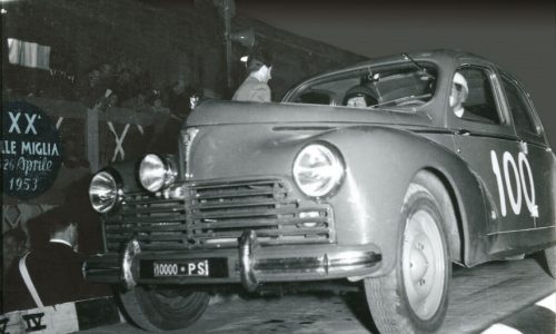 1953: Pagani iscrive cinque Peugeot 203 alla Mille Miglia.