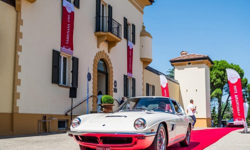 Il “fuori concorso“ di eleganza Palazzo di Varignana.