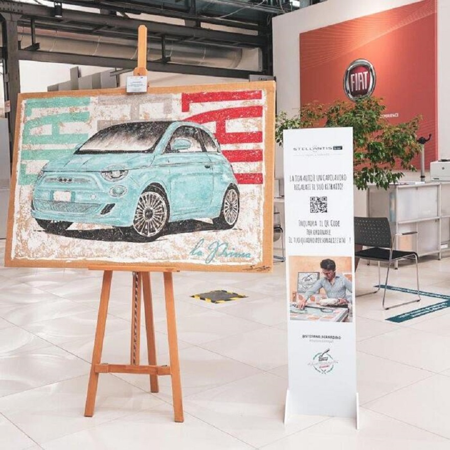 “L’evoluzione del mito italiano”: Le Iconiche Vetture Fiat Celebrate in una Mostra d’Arte a Torino.