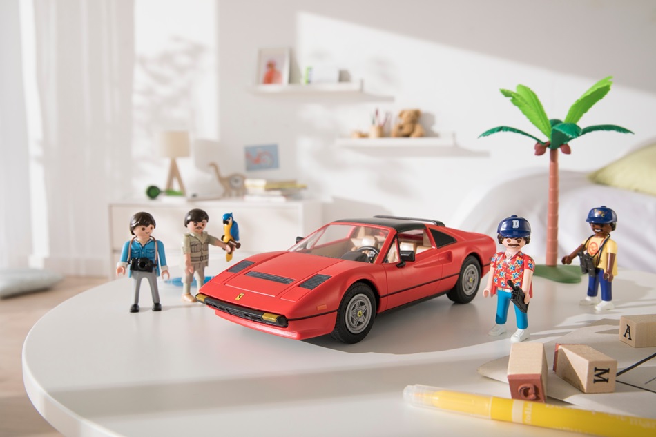 Playmobil Riporta in Vita la Ferrari 308  di Magnum P.I.