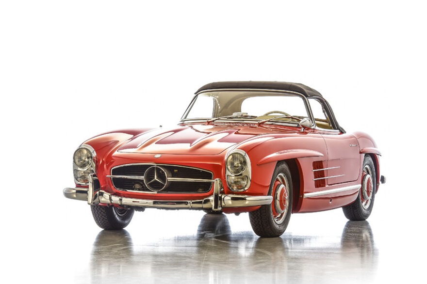 Mercedes-Benz al Rétromobile di Parigi: la Leggendaria 300 SL e il prototipo Hobel del 1952.