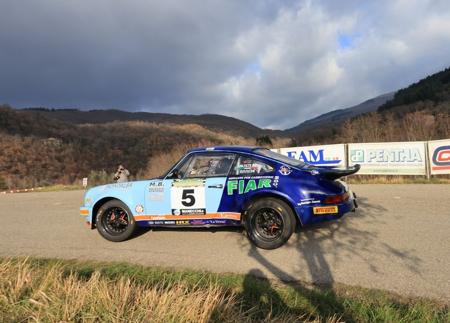 Arezzo pronta a vibrare di passione: l’Epicità del 14° Historic Rally delle Vallate Aretine.