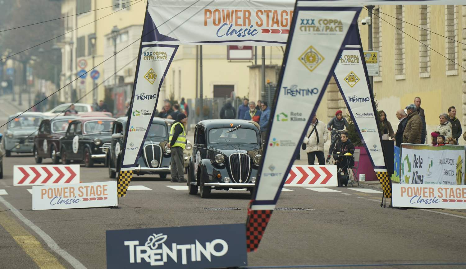 La 31ª Coppa Città della Pace: Un’avventura motoristica tra le bellezze del Trentino.