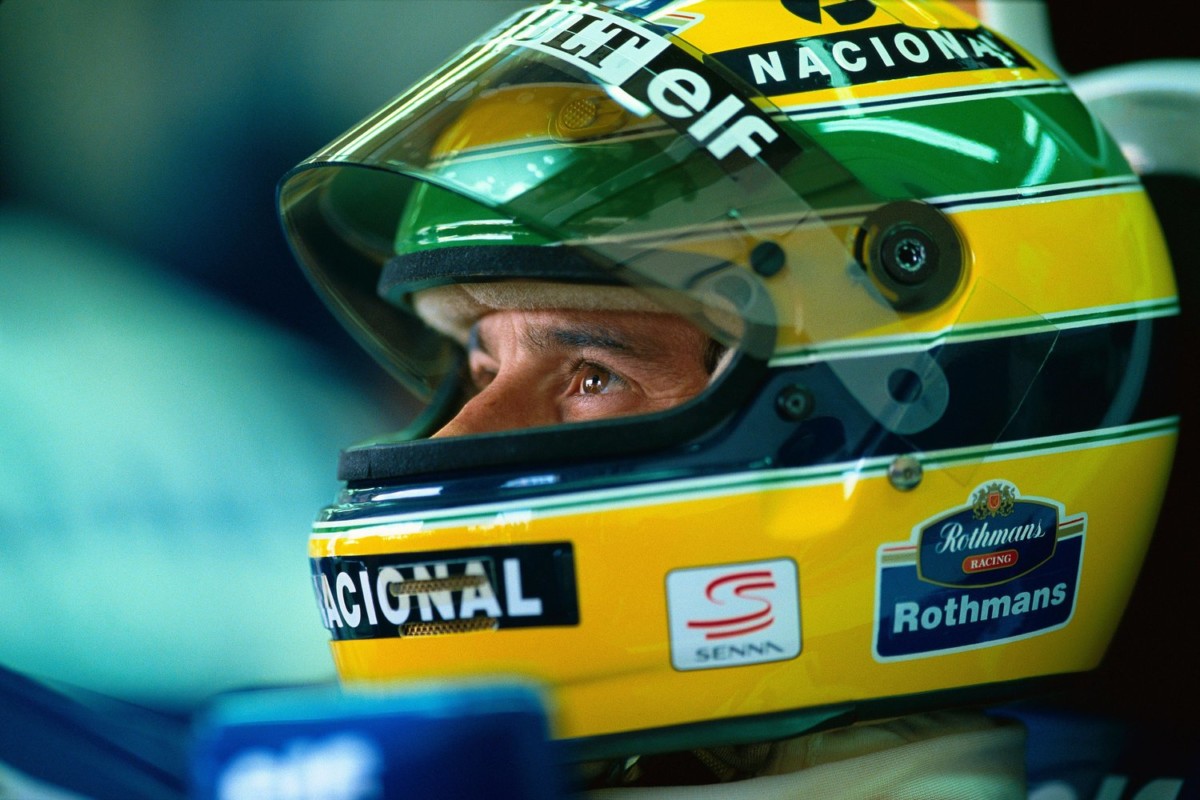 La vita di Ayrton Senna: Una mostra ricorda il leggendario campione a Imola.