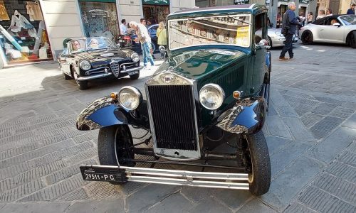 Grande festa per i 120 anni di AC Genova con Ruote nella Storia.