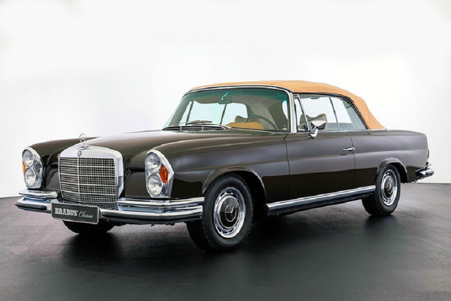 Mercedes-Benz 280 SE 3.5 Cabriolet: Il Lusso Retro con il Restauro di Brabus Classic.