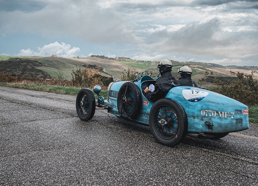 La Mille Miglia: Un Viaggio nella Storia dell’Automobilismo.