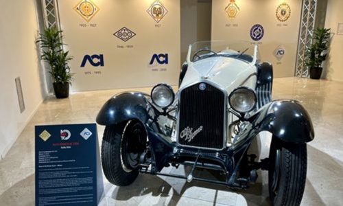 Inaugurata a Roma la Mostra di Auto d’Epoca in Galleria Caracciolo.