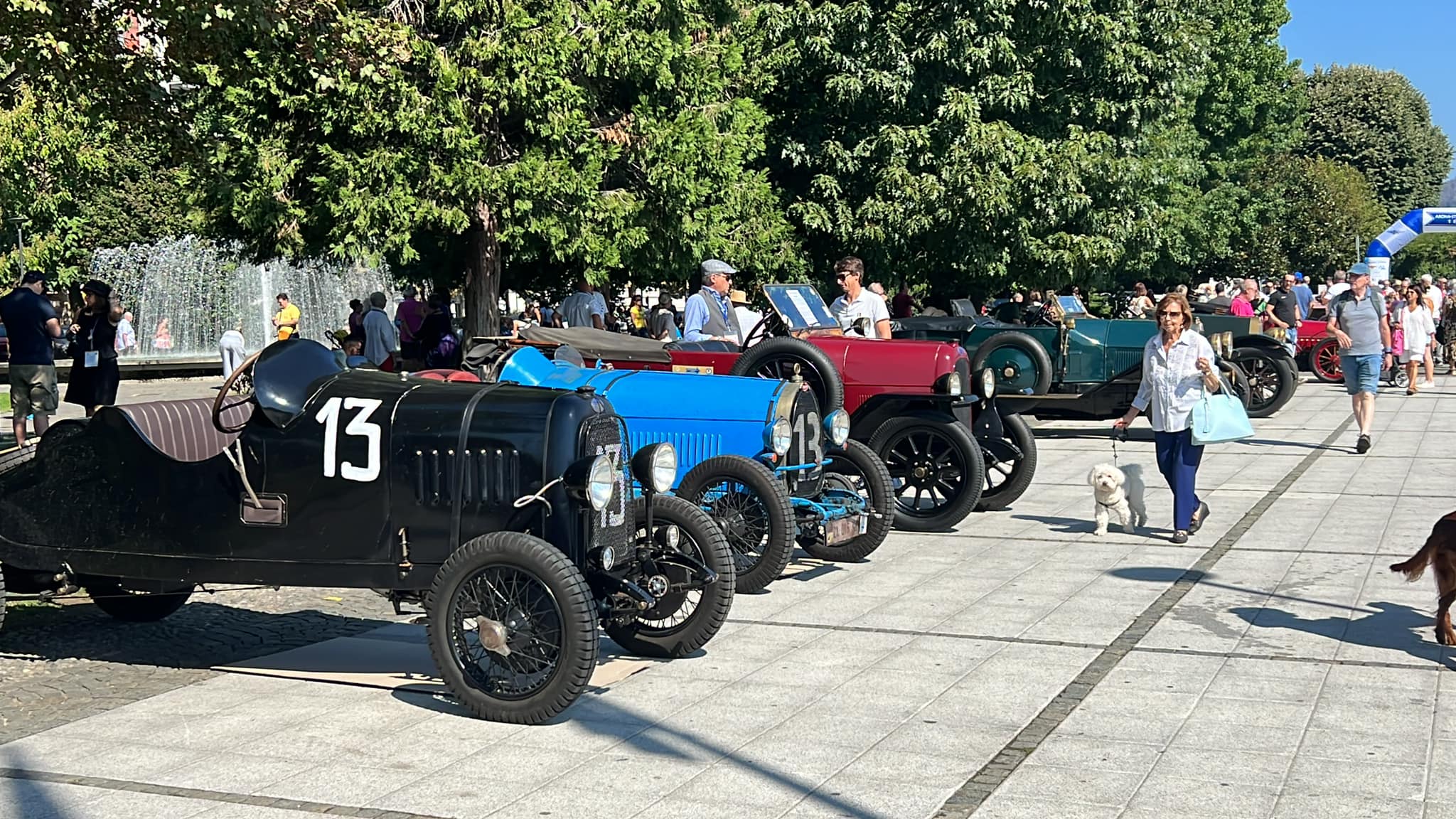 Ruote nella Storia”: il Fascino delle Auto d’Epoca tra le Meraviglie del Lago Maggiore.