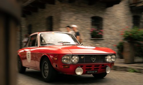 Il Ritorno della Cisalpina Classic Race: Auto Storiche e GT in Valle d’Aosta.