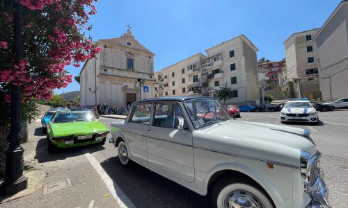 Grande Successo per il Secondo Raduno “Ruote nella Storia” a Vibo Valentia.