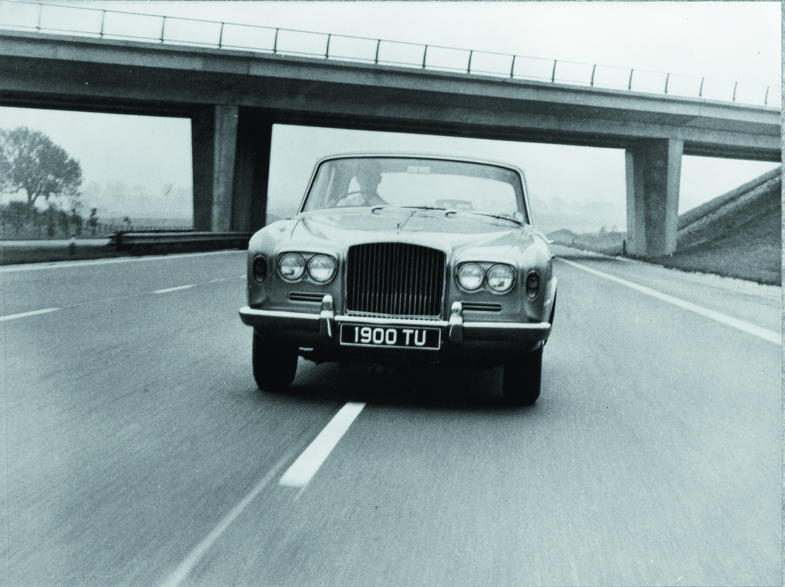 Il ritorno della Bentley Serie T più antica: un’Icona Restaurata per la Heritage Collection.