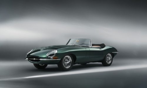 La Jaguar E-Type Rivive: Due Modelli Commemorativi Esclusivi per un Cliente del Sud-Est Asiatico.