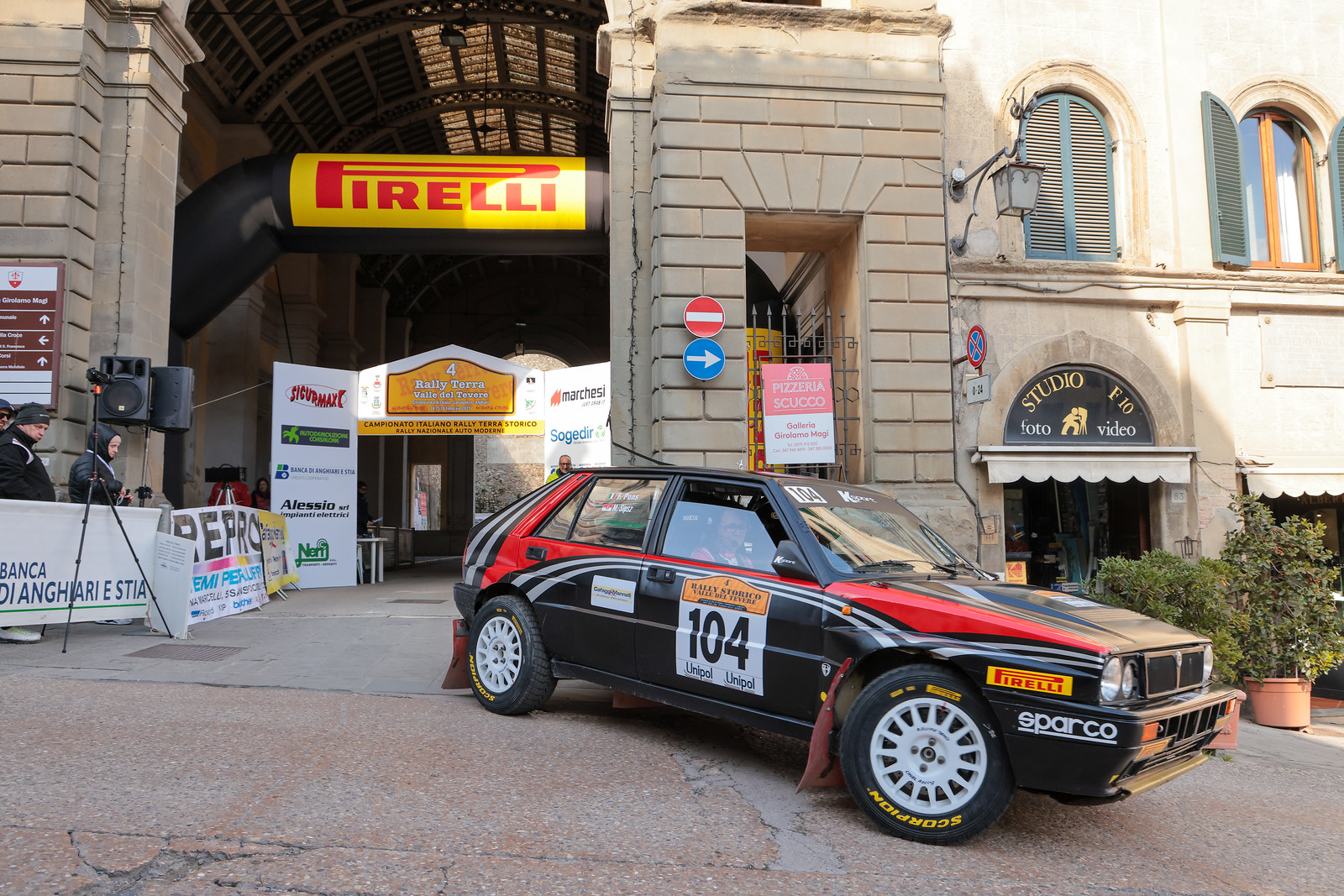 Rally Storico Valle del Tevere: trionfo di Sipsz e Pons.