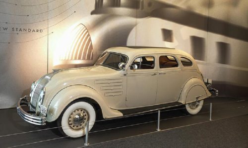 Chrysler: cento anni di innovazione e visione al Salone di New York.