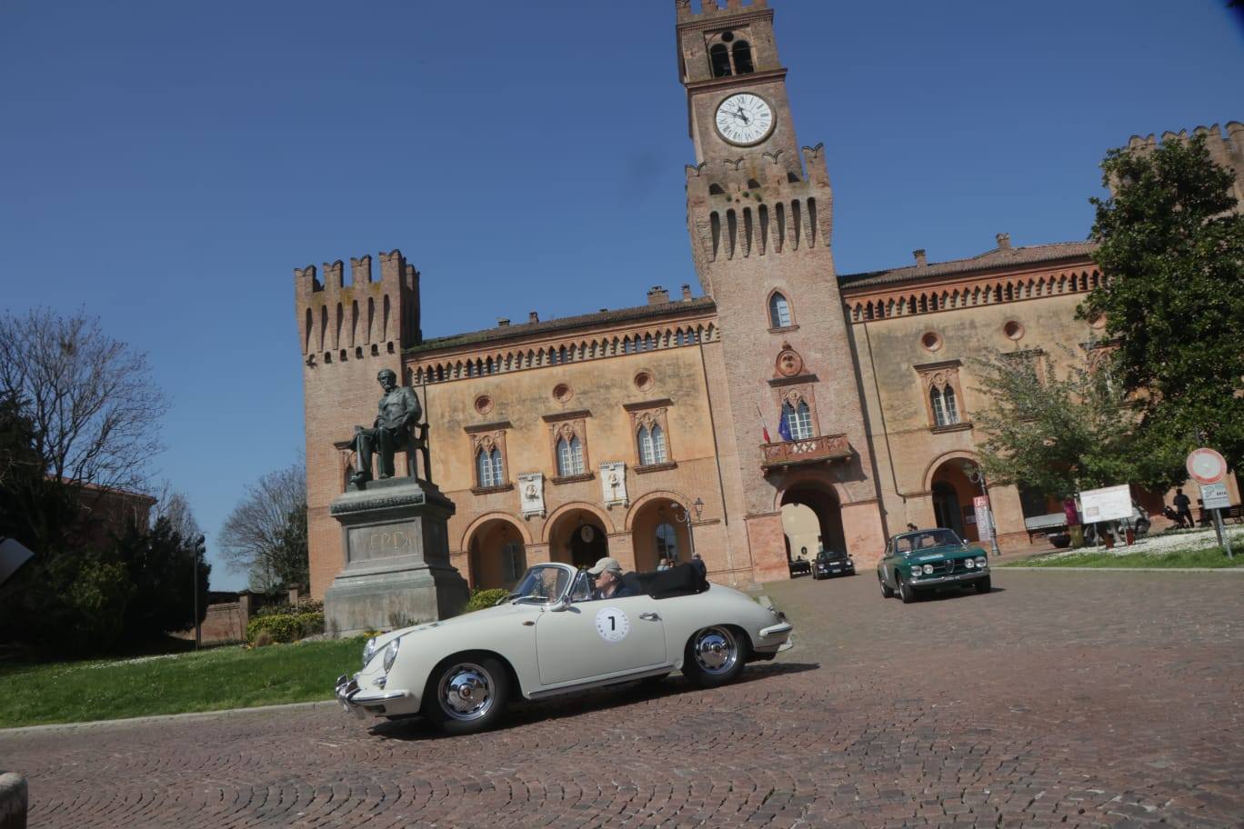 Ruote nella Storia fa tappa a Pavia: un viaggio tra motori, cultura e territori d’eccellenza.