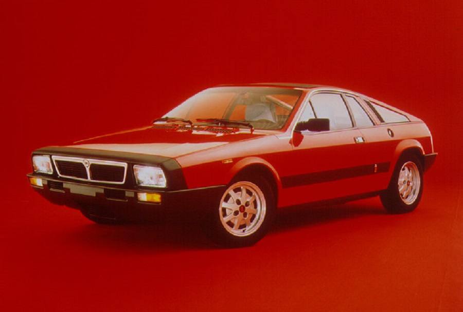 Lancia Beta Montecarlo: 50 anni di Stile e Dinamismo senza tempo.