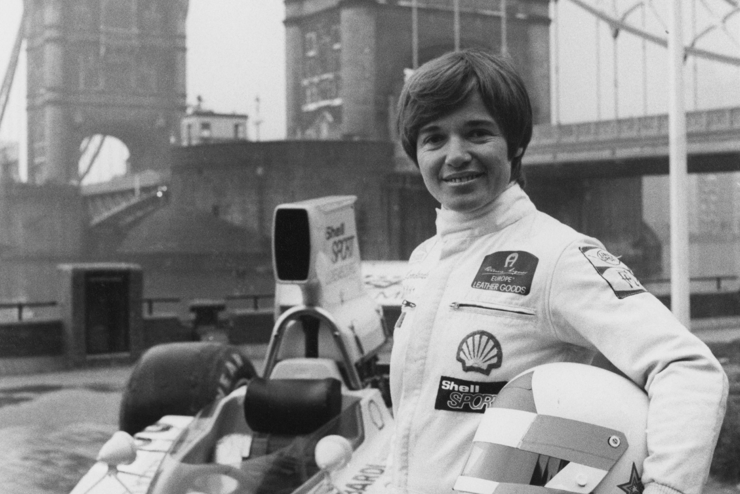 Lella Lombardi: una Donna, un Pilota. La biografia definitiva della Pioniera della Formula 1.